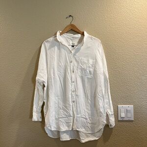 American Eagle Outfitters White Casual Button Down Shirt